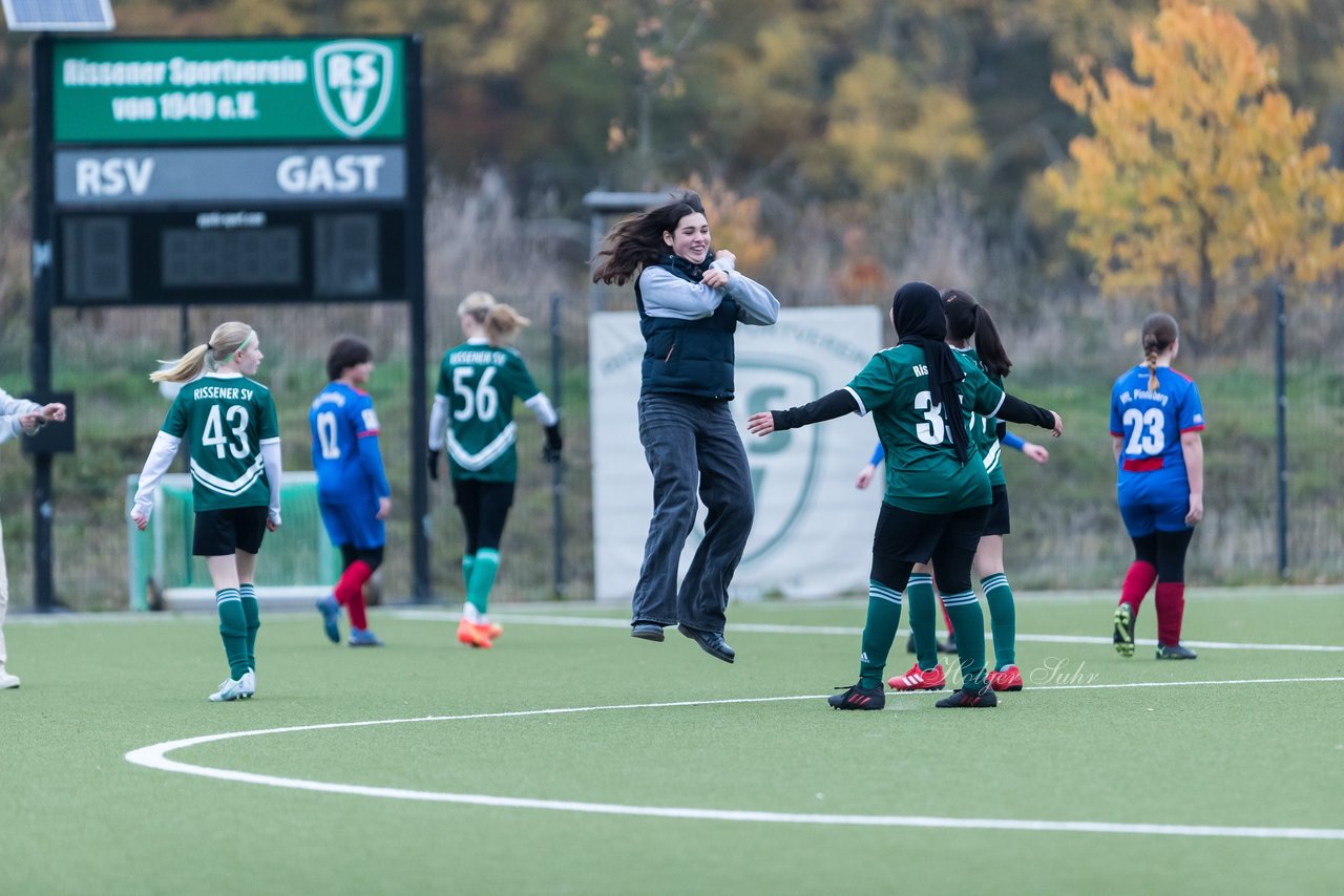 Bild 378 - wBJ Rissen - VfL Pinneberg 2 : Ergebnis: 9:1